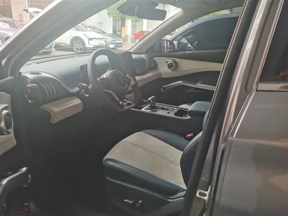 BYD Yuan PLUS BYD Yuan PLUS