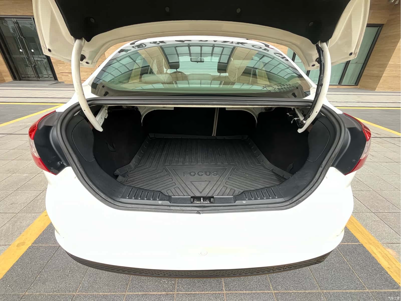 Ford Focus, 2015 15
