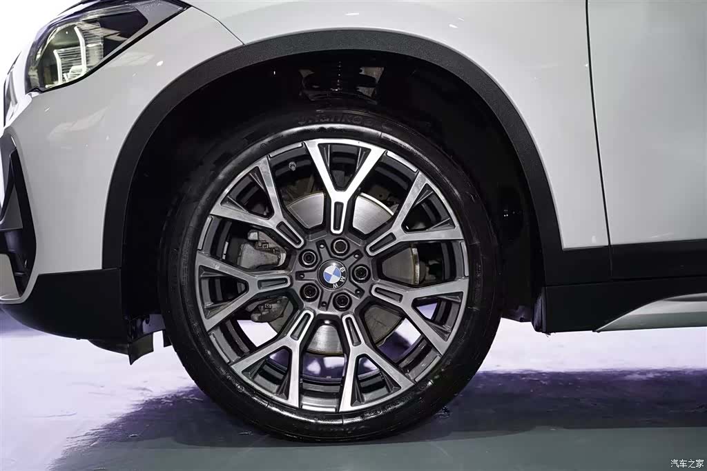 BMW X1, 2022 9