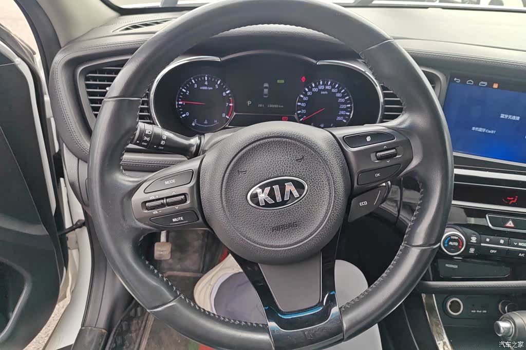Kia K5, 2015 15