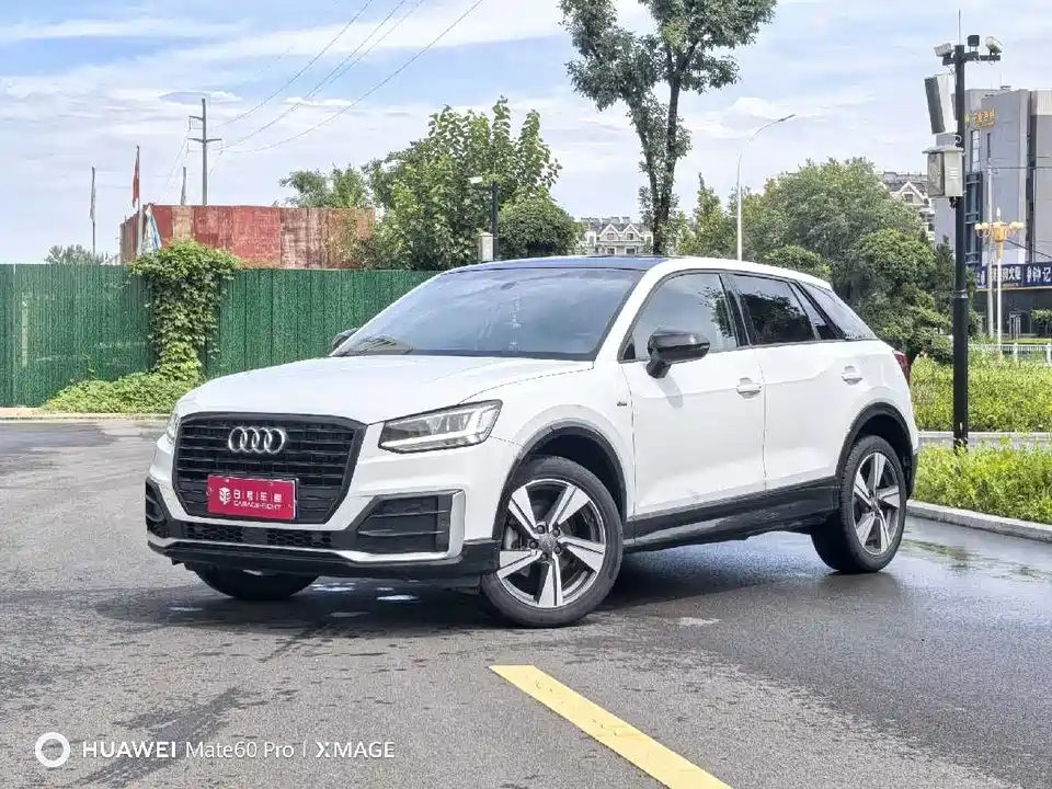 Audi Q2L Audi Q2L