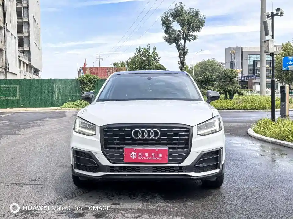 Audi Q2L Audi Q2L