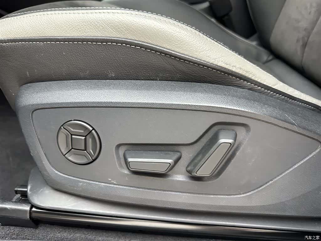 Audi Q3, 2022 13