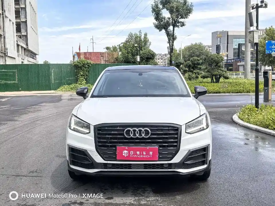 Audi Q2L Audi Q2L