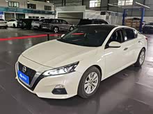 ���� 2019�� 2.0L XL ���ʰ�