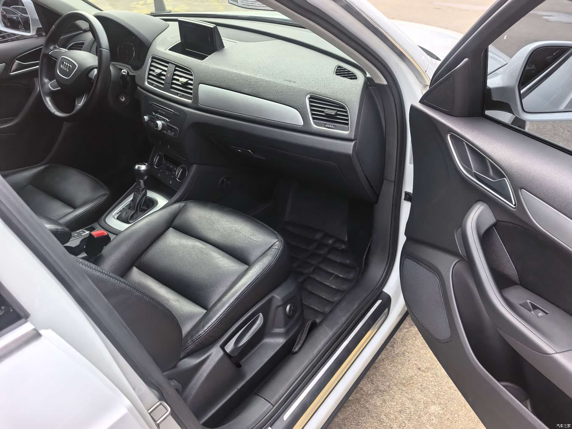 Audi Q3, 2016 9