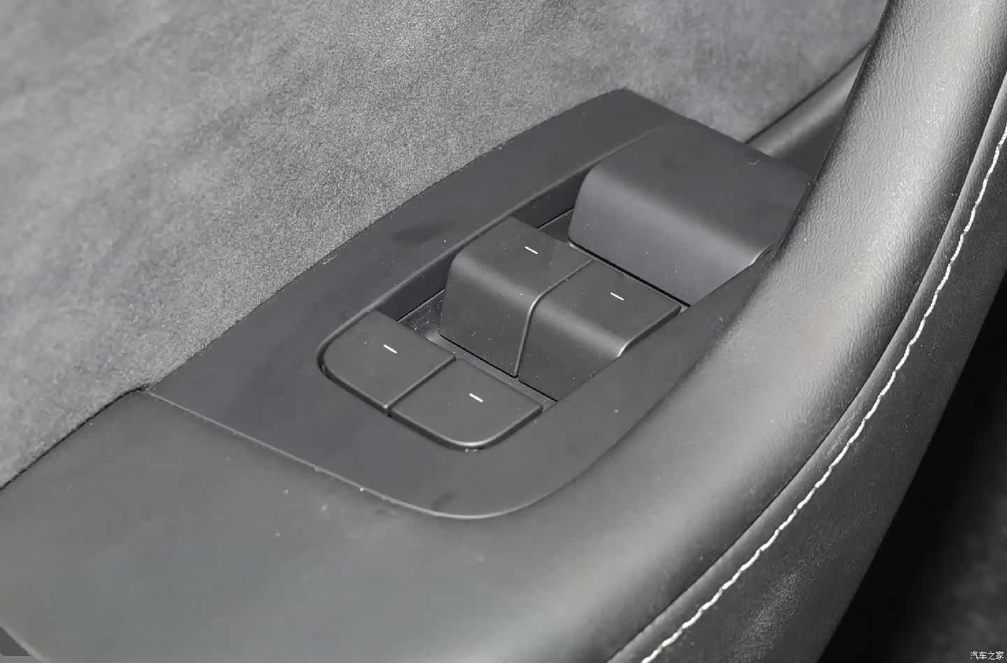 Tesla Model Y, 2022 10