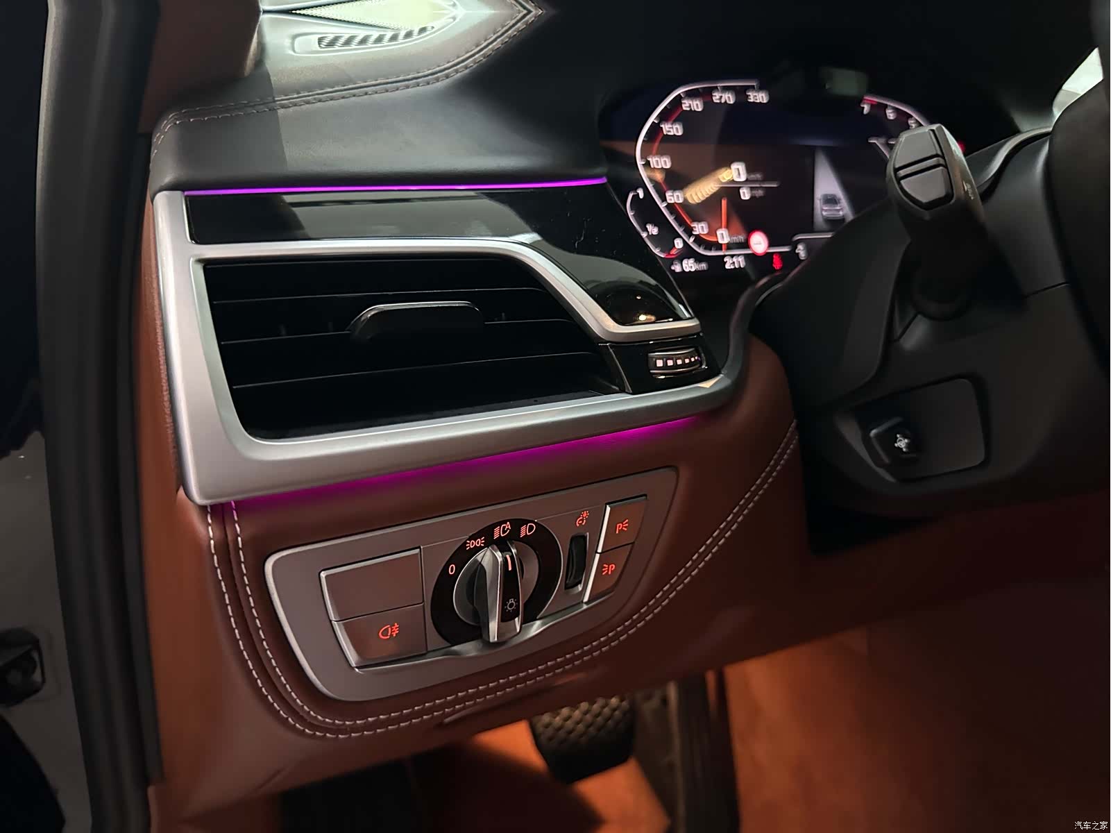 BMW 7 Series, 2020 24