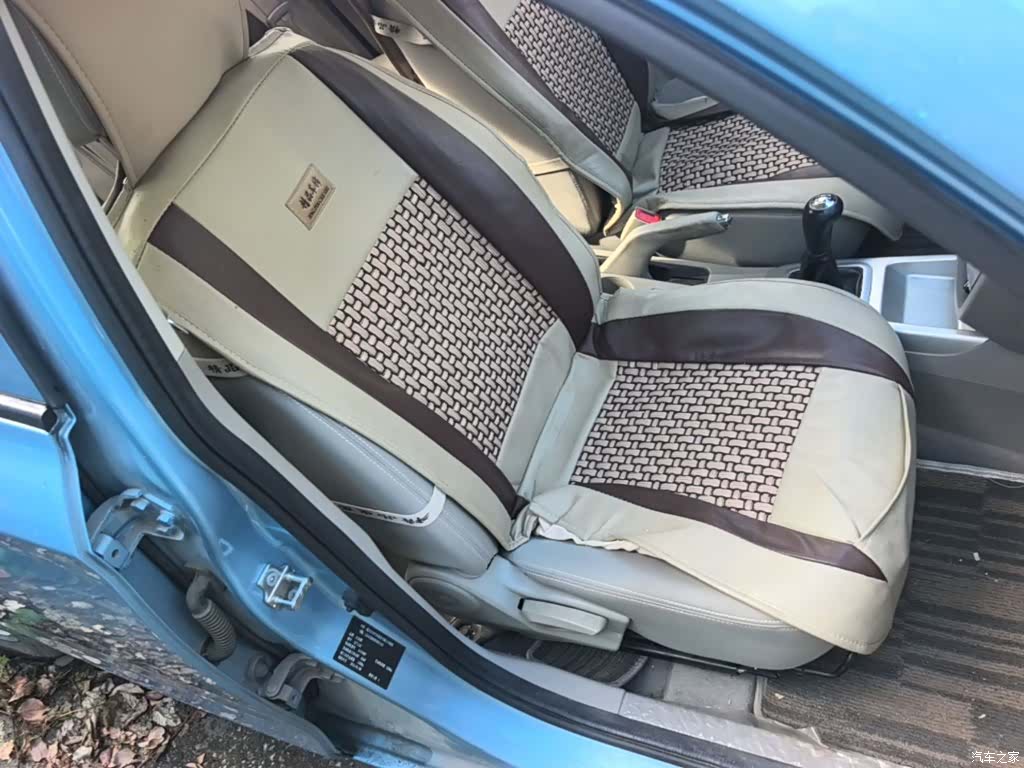 Changan V3, 2015 25
