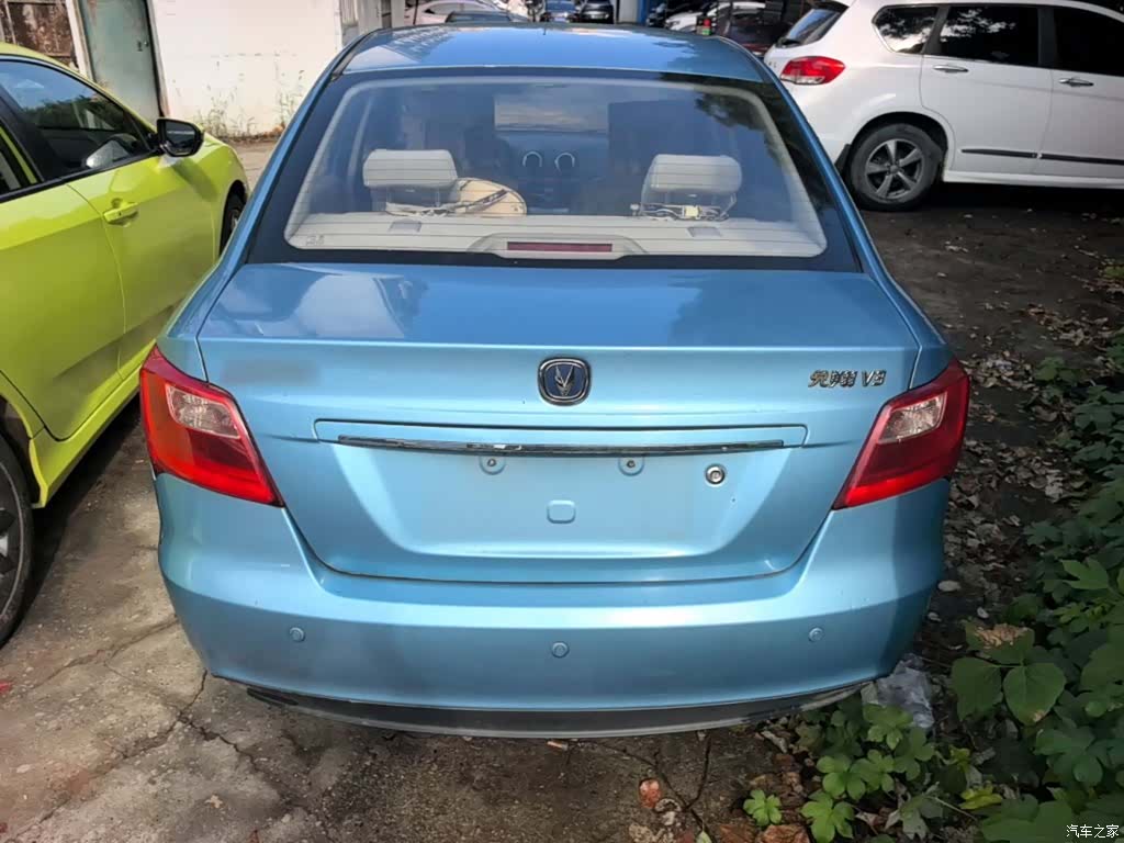 Changan V3, 2015 6