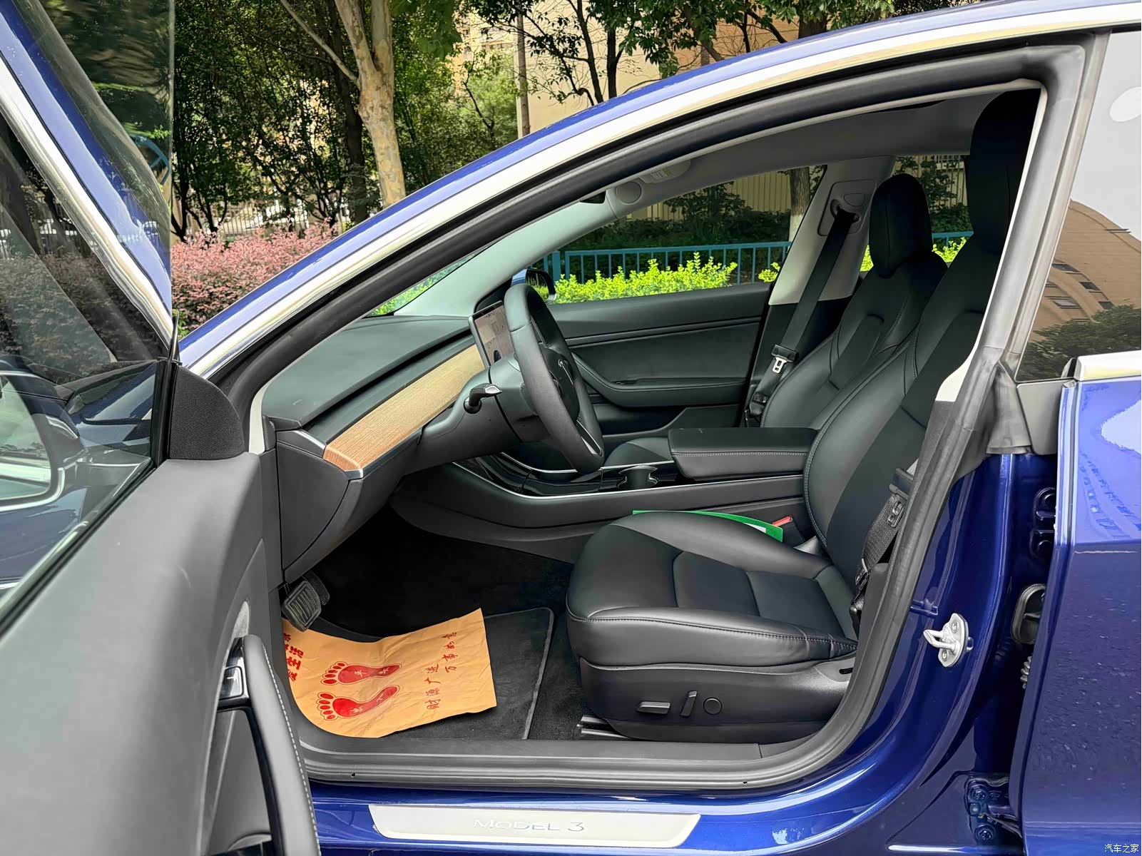 Tesla Model 3, 2019 7