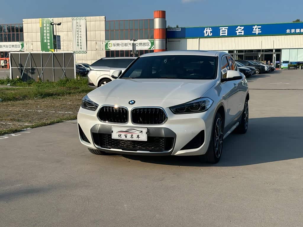 BMW X2