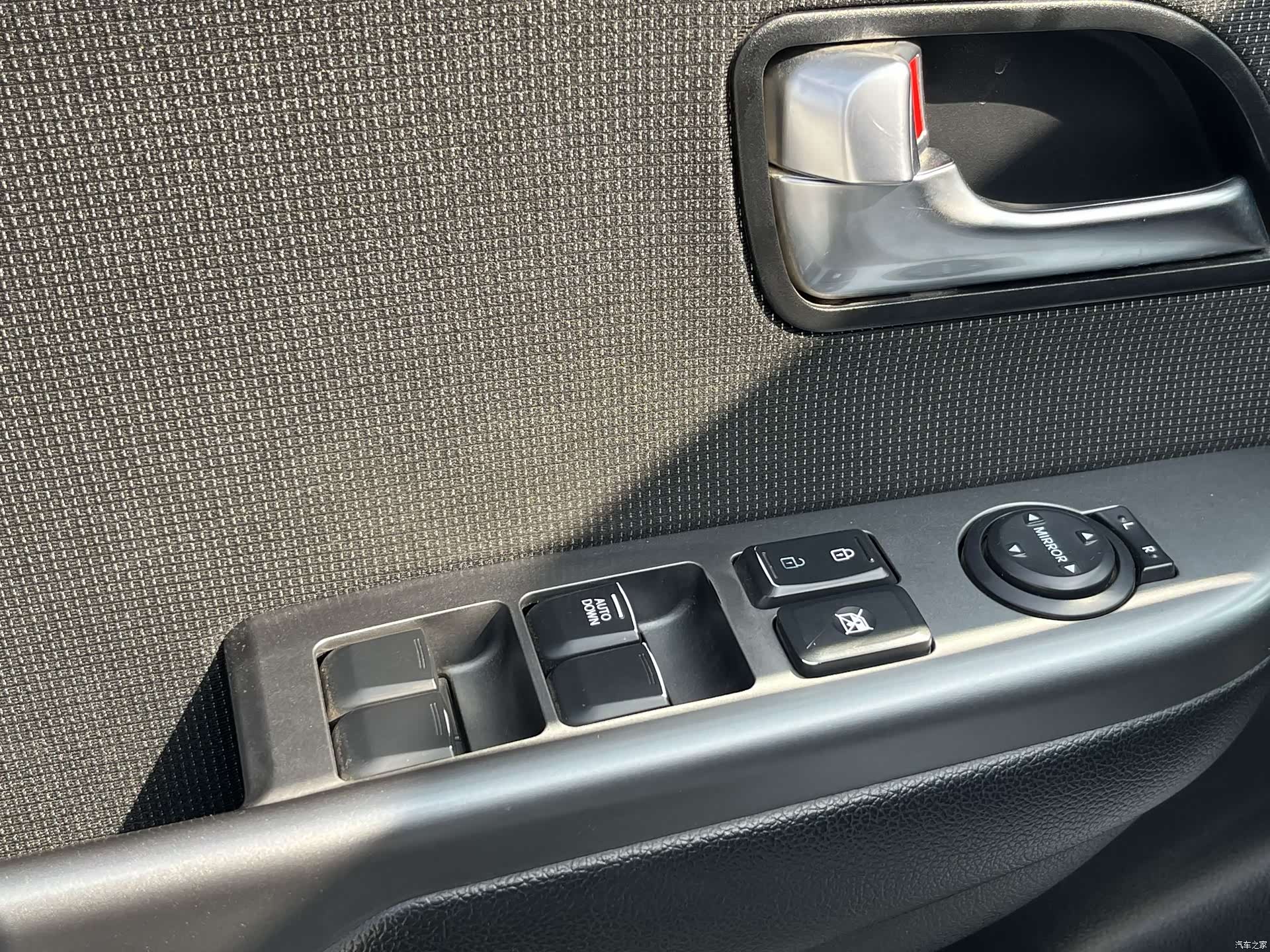 Kia K2, 2016 8