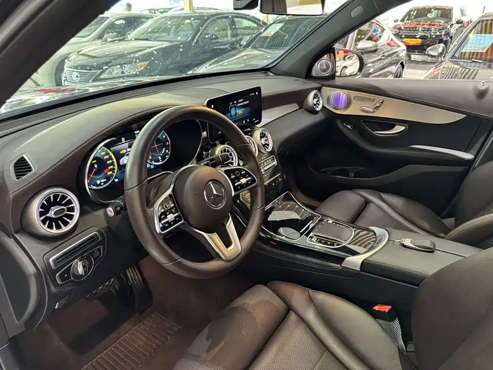 Mercedes-Benz GLC Mercedes-Benz GLC