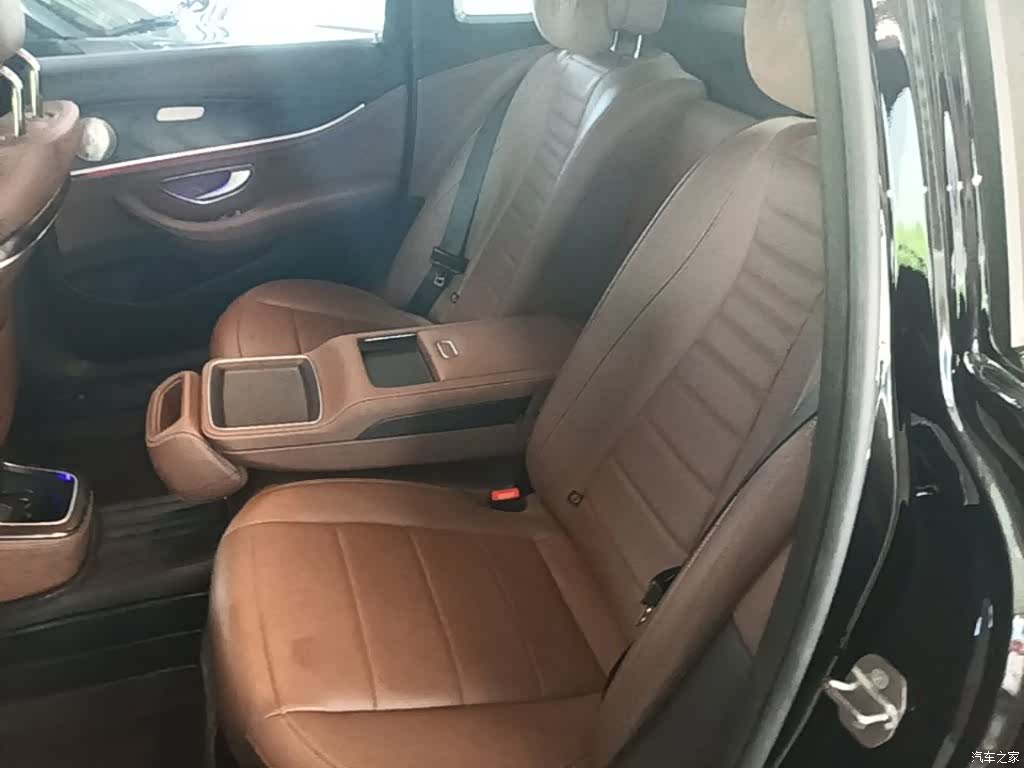 Mercedes-Benz E-Class, 2021 17