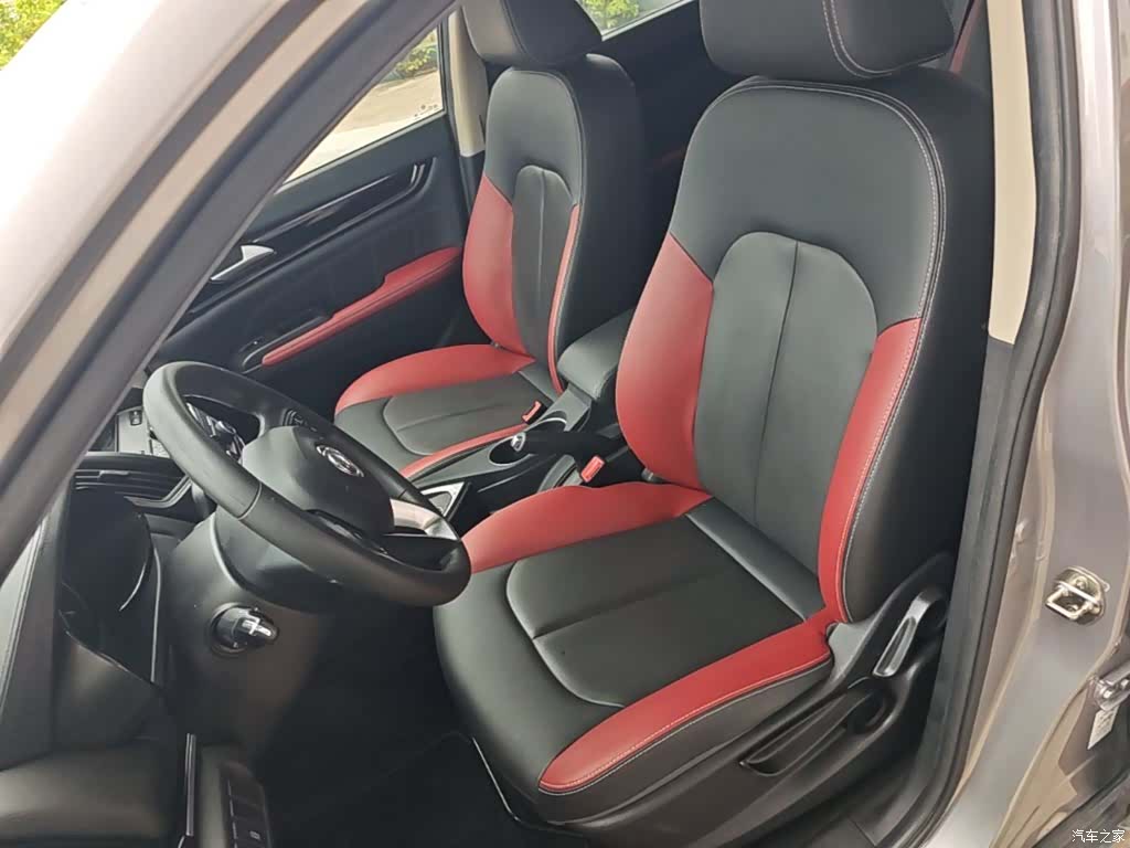 DongFeng AX5, 2020 15