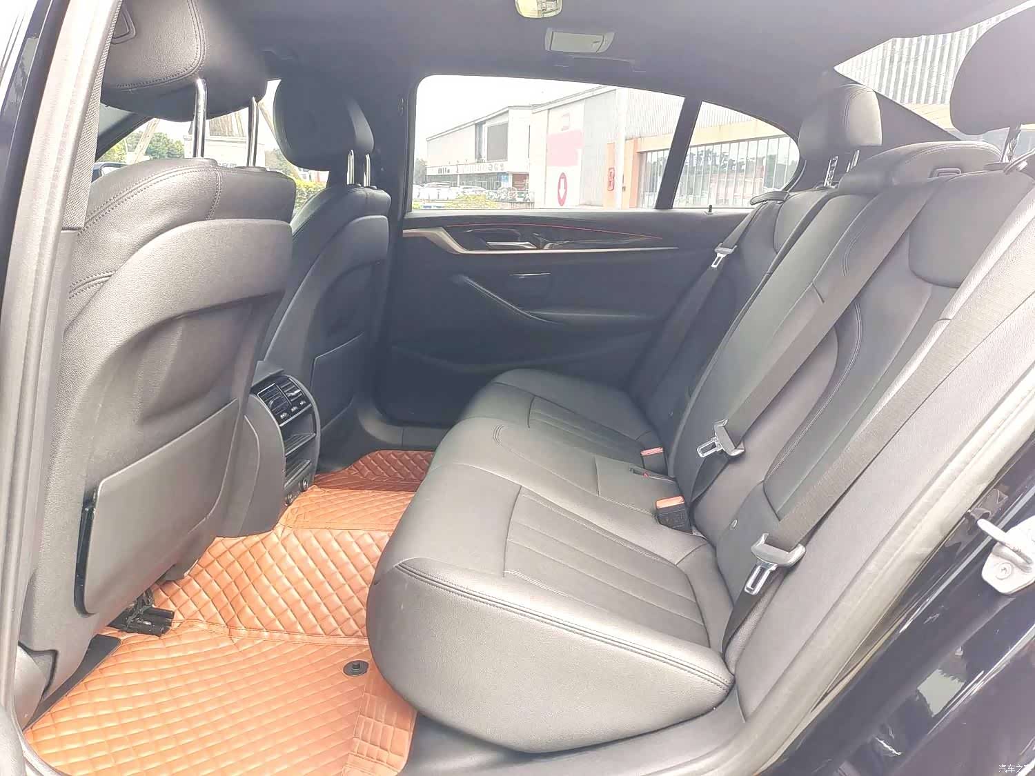BMW 5 Series, 2019 9