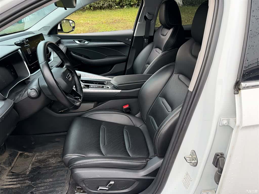 Geely Preface, 2022 8