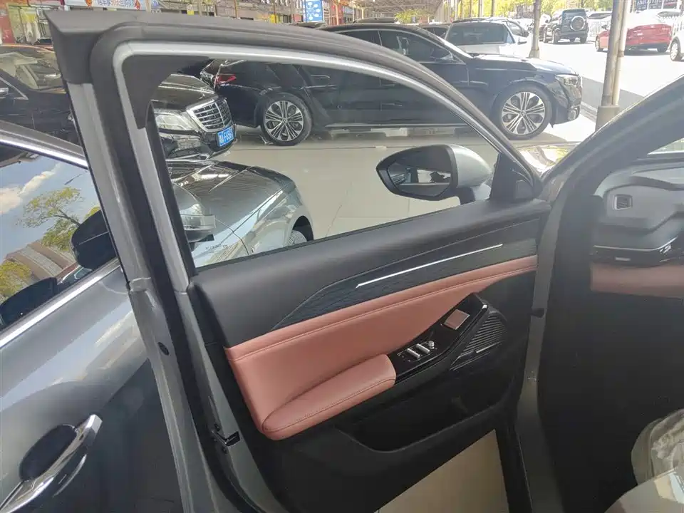 Geely Galaxy Galaxy L6