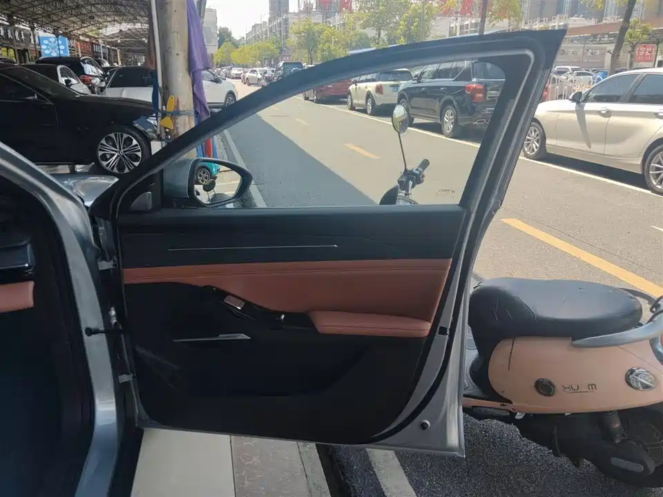 Geely Galaxy Galaxy L6