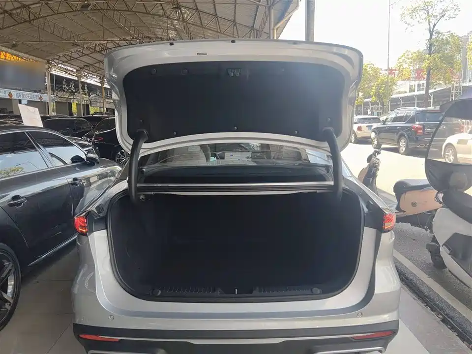 Geely Galaxy Galaxy L6