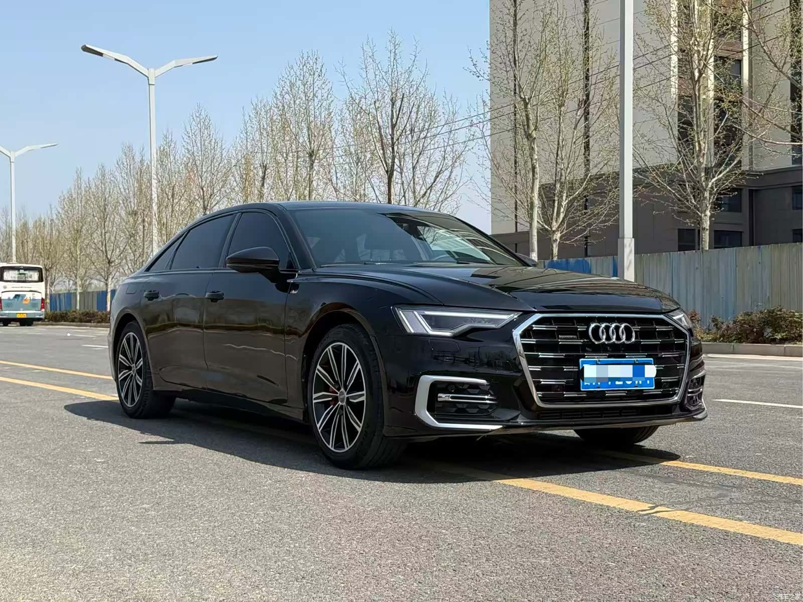 Audi A6L, 2020 3