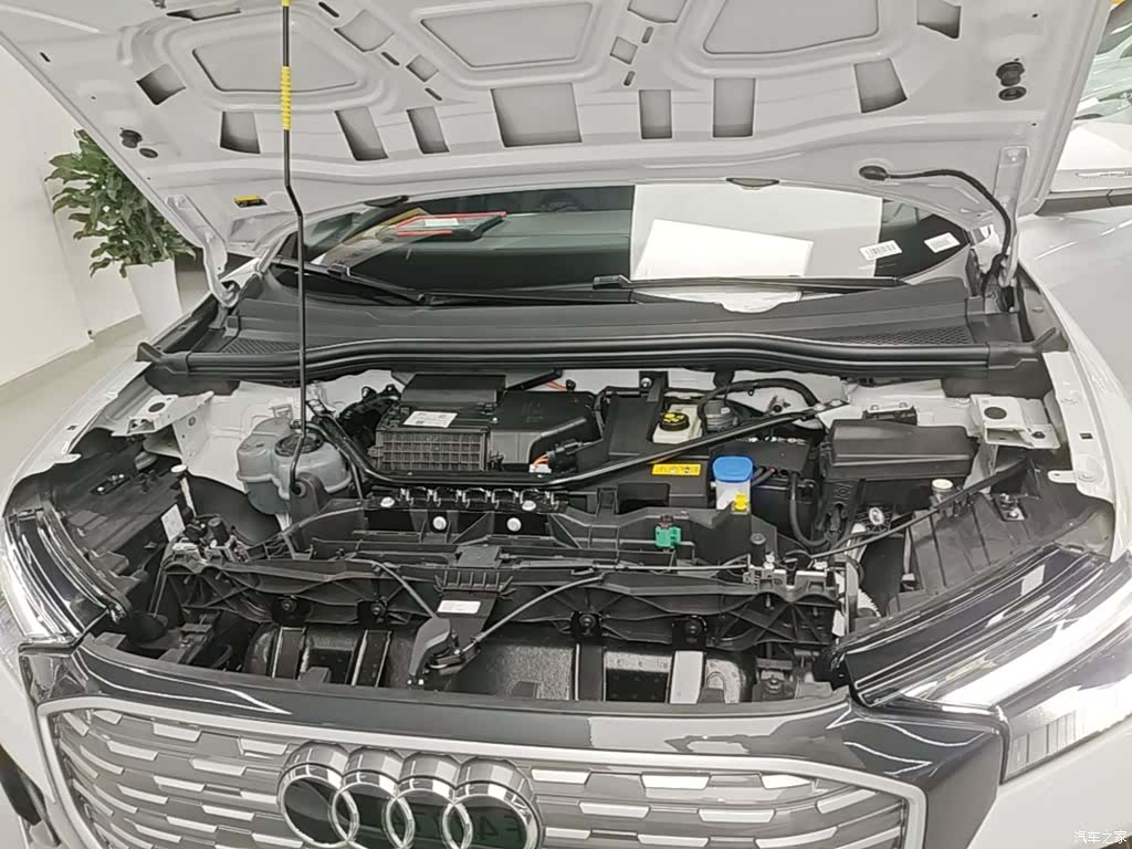 Audi Q4 e-tron, 2026 20
