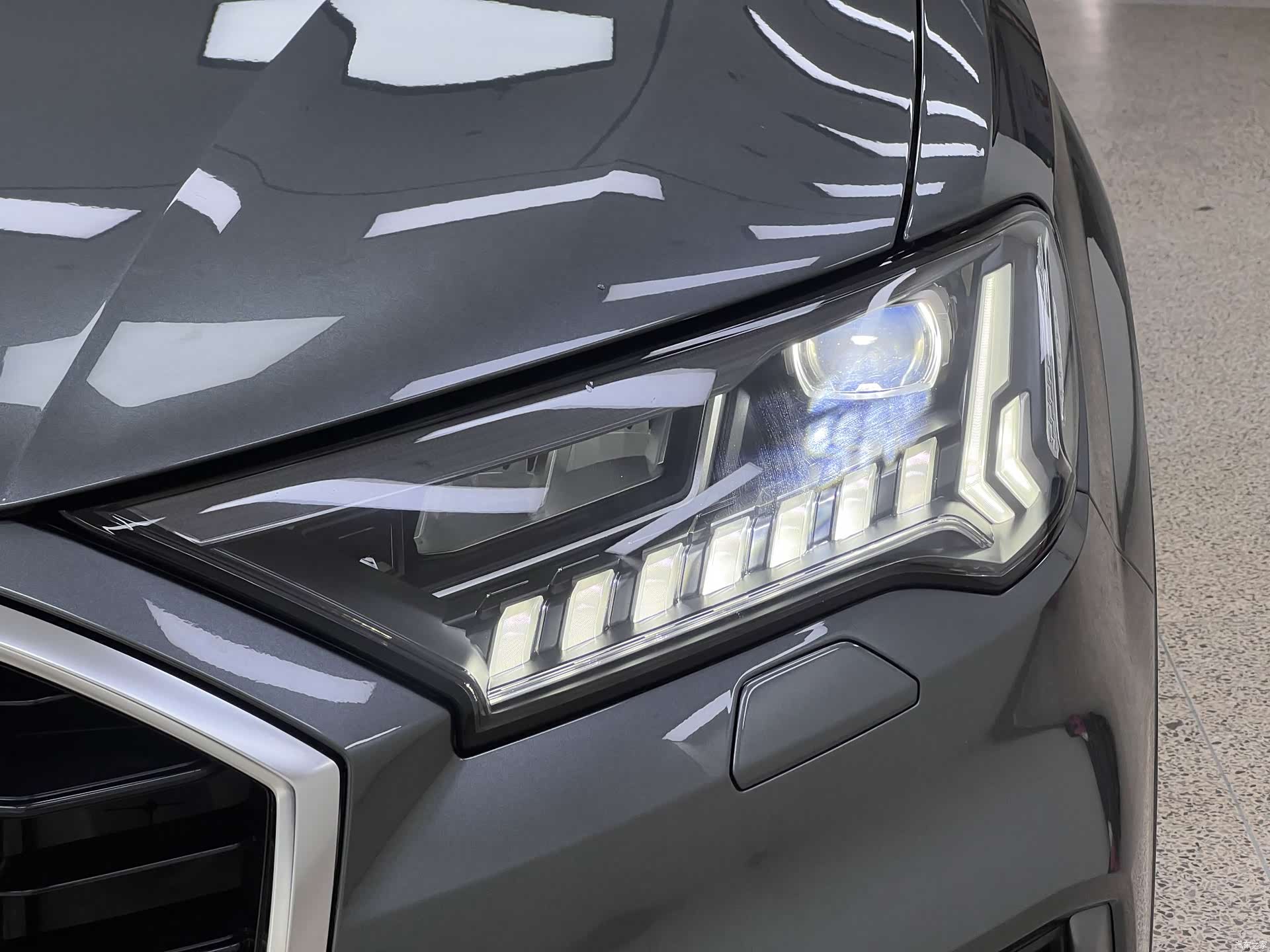 Audi Q7, 2021 8