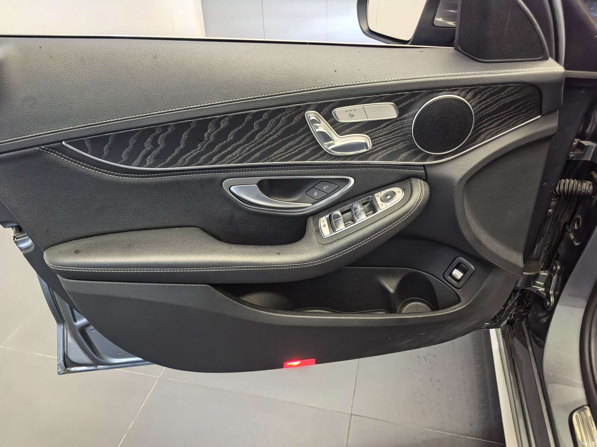 Mercedes-Benz C-Class, 2019 9