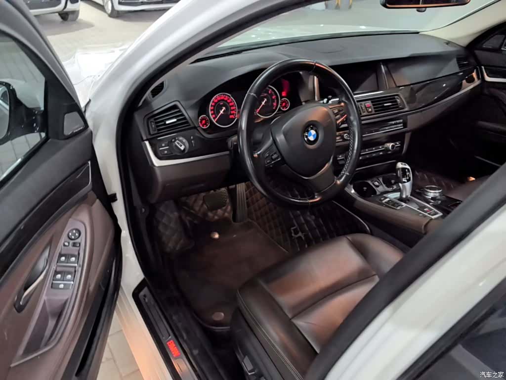 BMW 5 Series, 2017 16