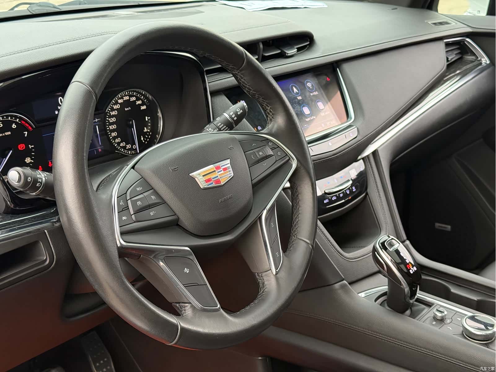 Cadillac XT5, 2019 10