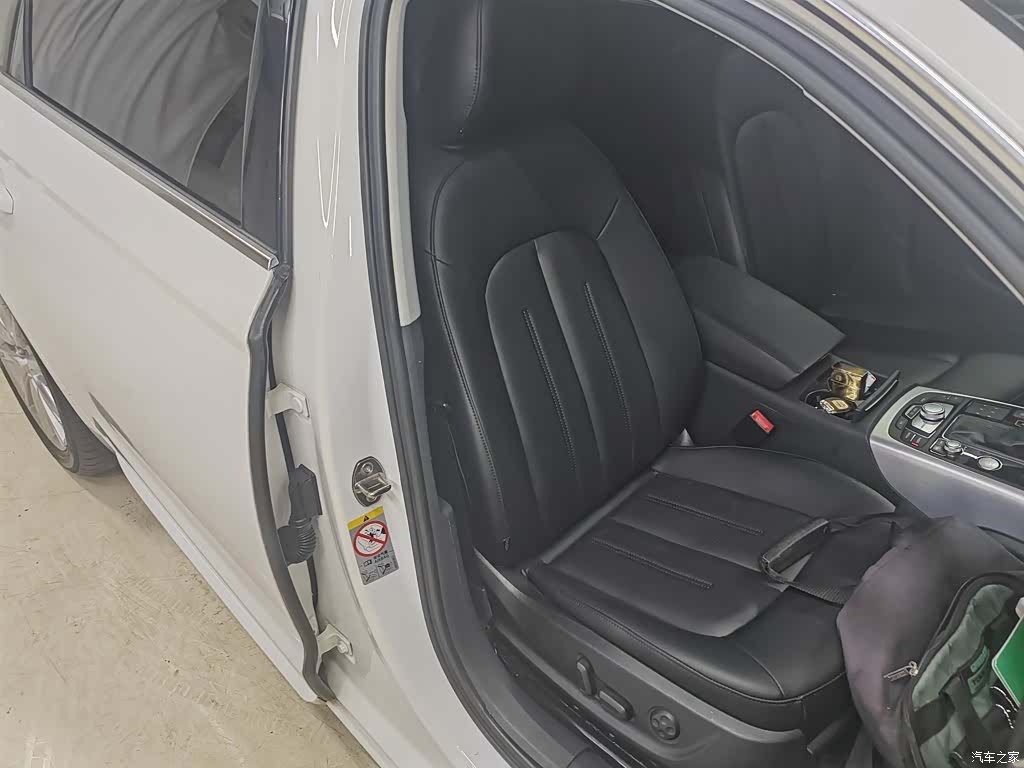 Audi A6L, 2016 25