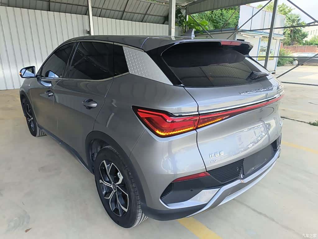 BYD Yuan, 2022 все фото
