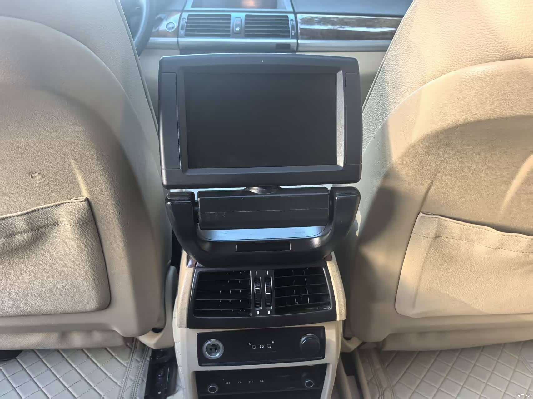 BMW X5, 2011 11
