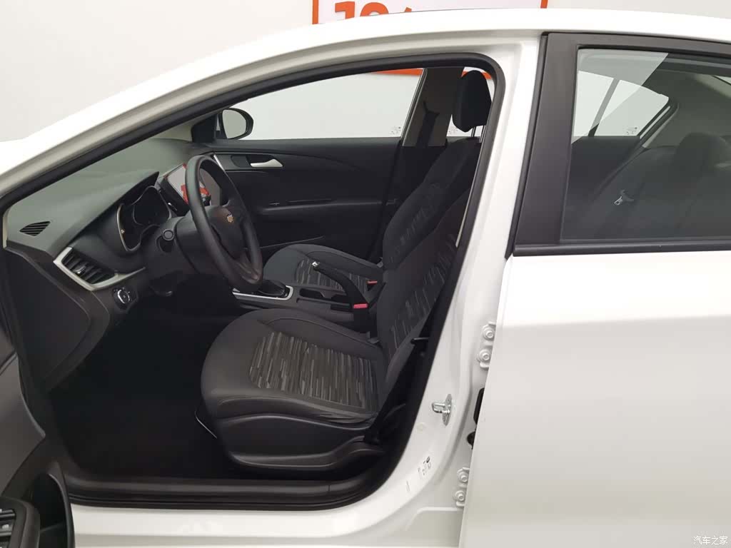 Chevrolet 320, 2018 10