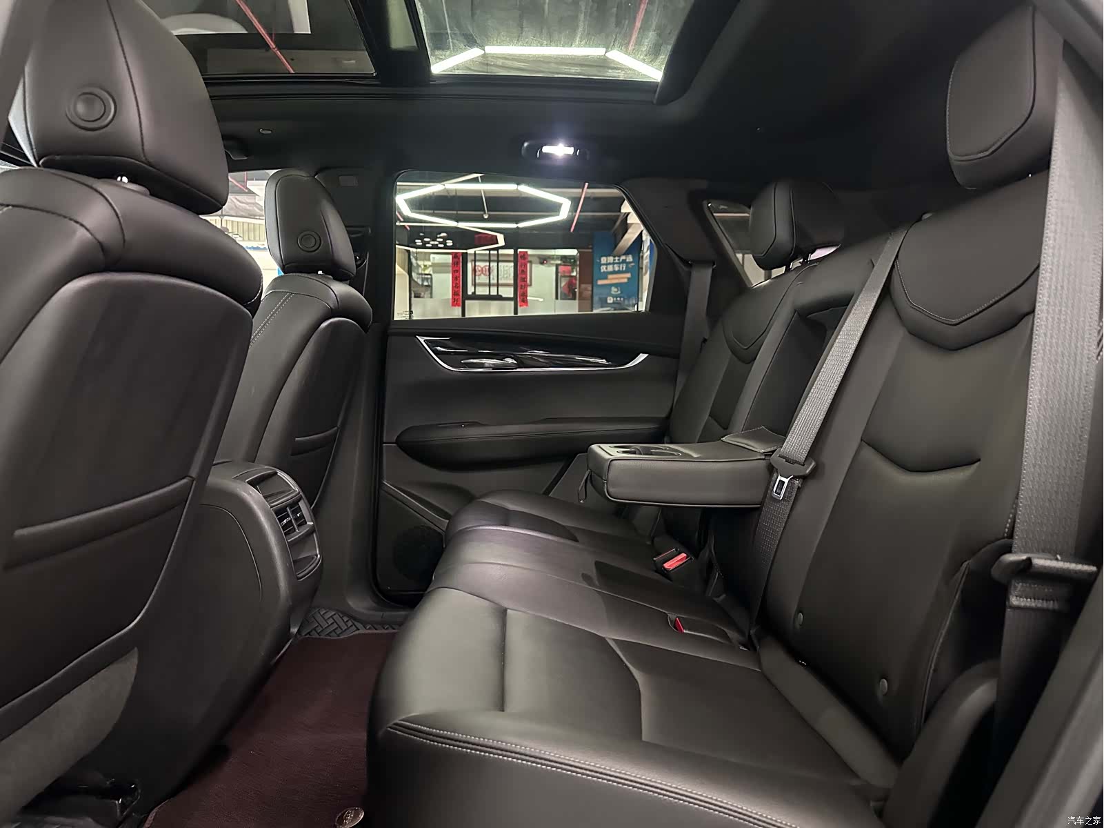 Cadillac XT5, 2021 9