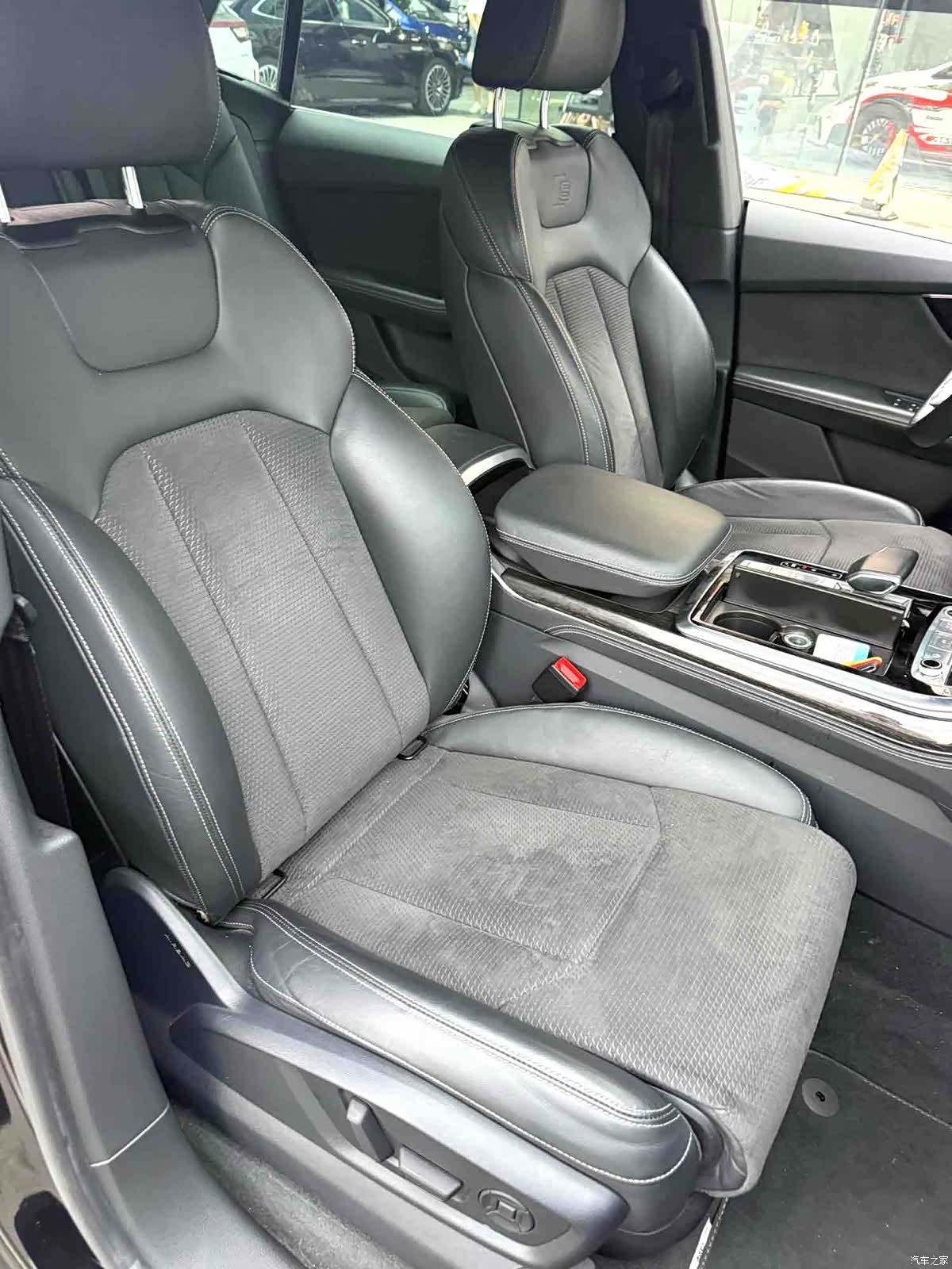 Audi Q8, 2020 8
