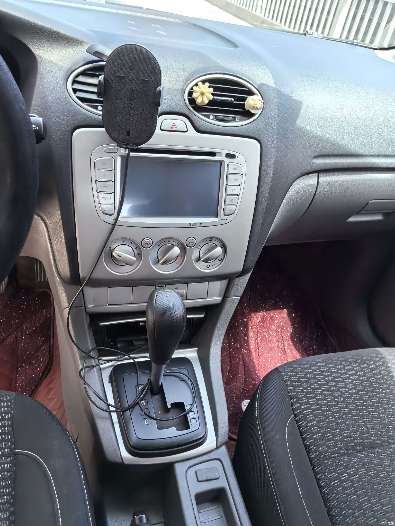 Ford Focus, 2014 10
