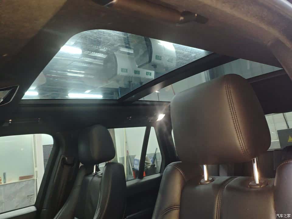 Land Rover Range Rover, 2015 11