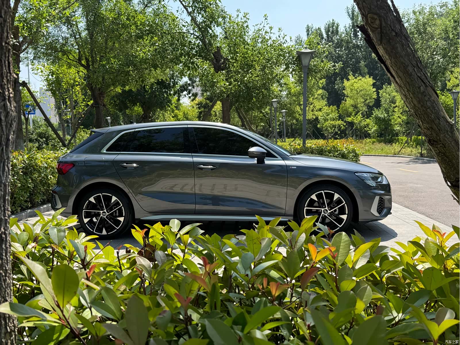 Audi A3, 2023 все фото