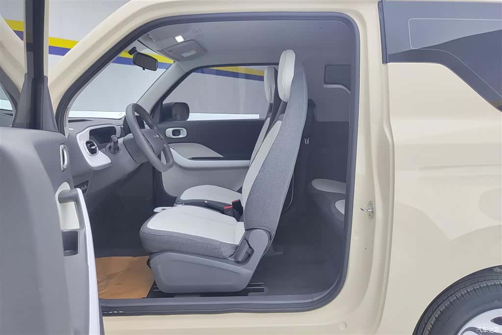 Geely Panda, 2025 9