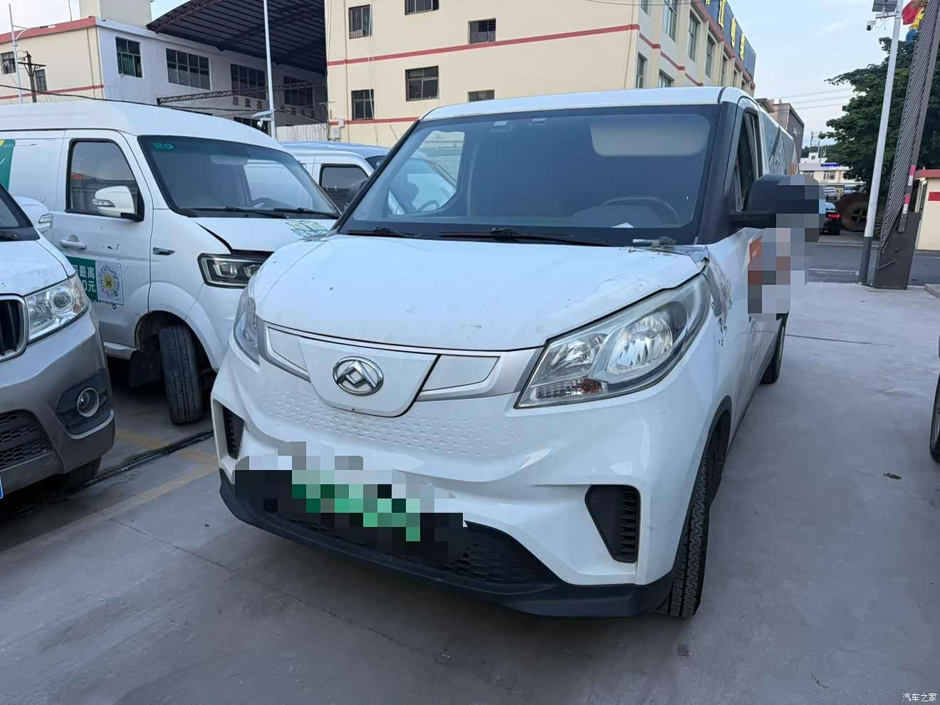 Maxus EV30, 2021 2