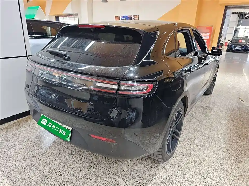 HarmonyOS Ask the world M5