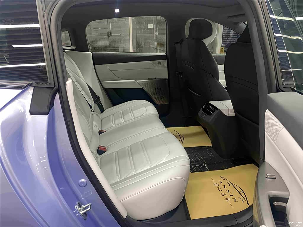 DongFeng eπ007, 2024 11