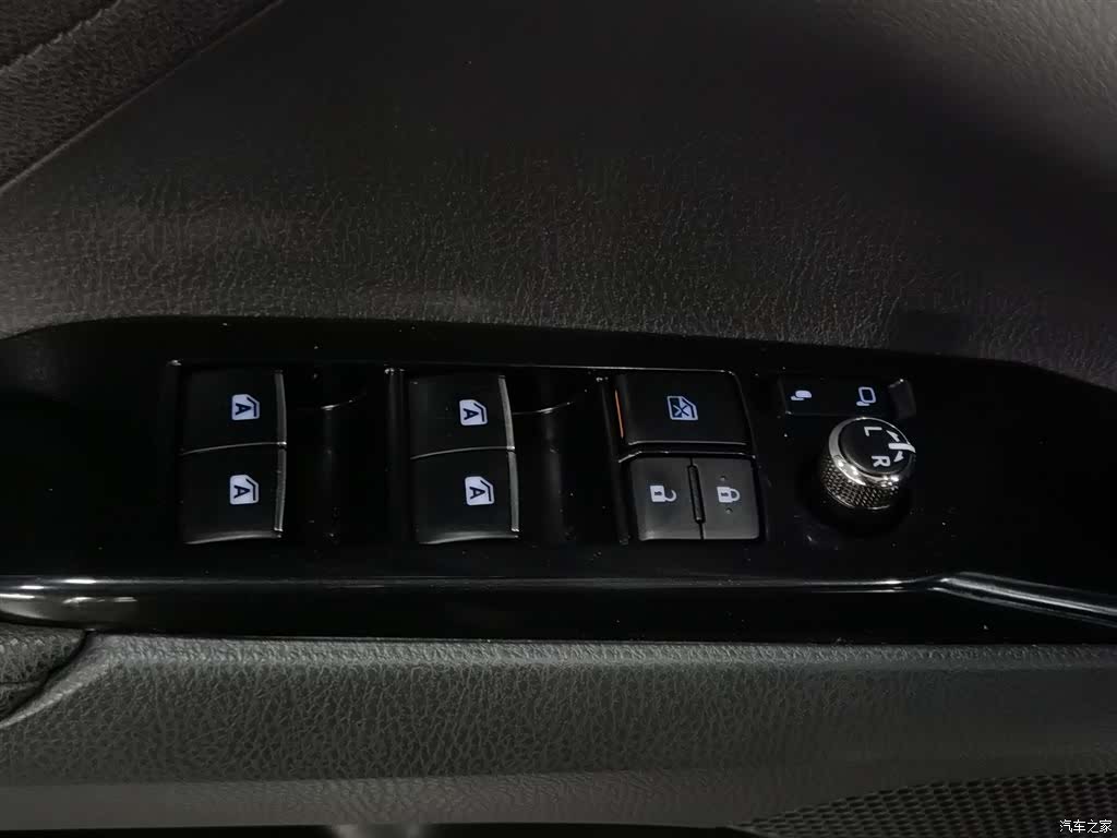 Toyota Camry, 2020 9