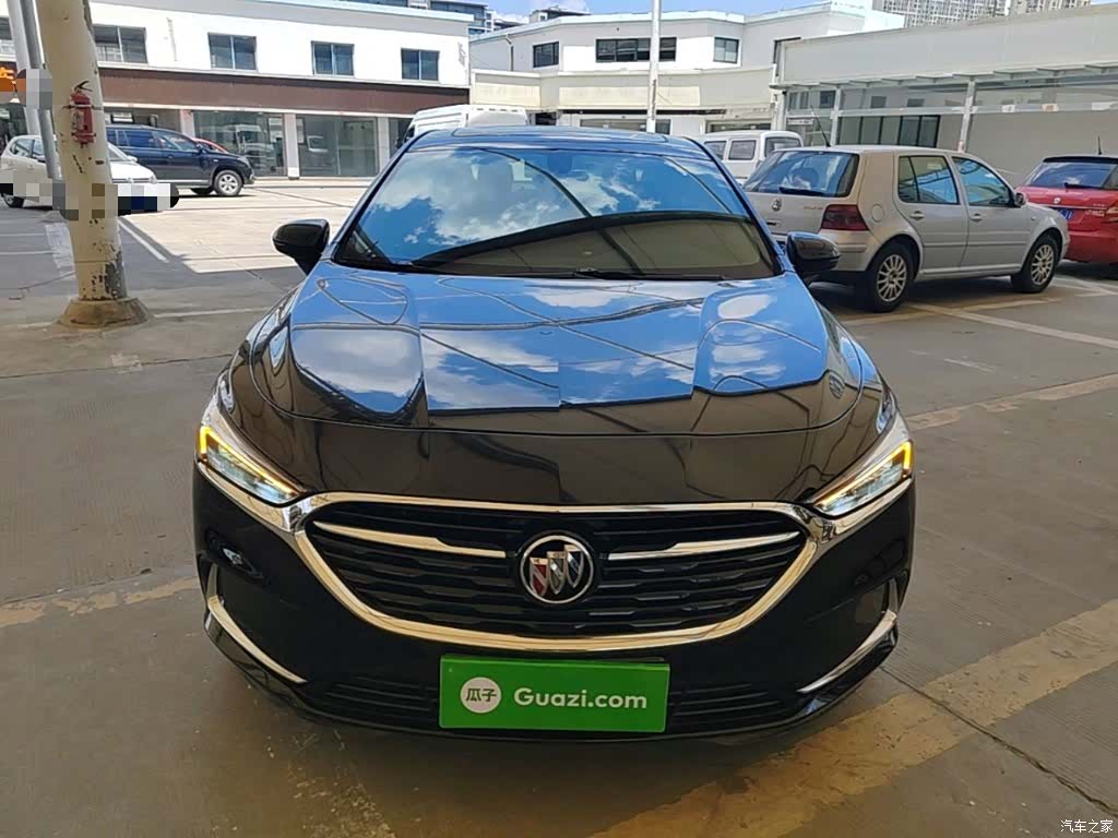 Buick LaCrosse, 2022 3