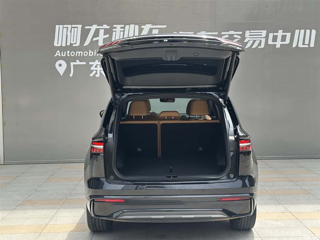 Geely Xingyue L, 2024 14