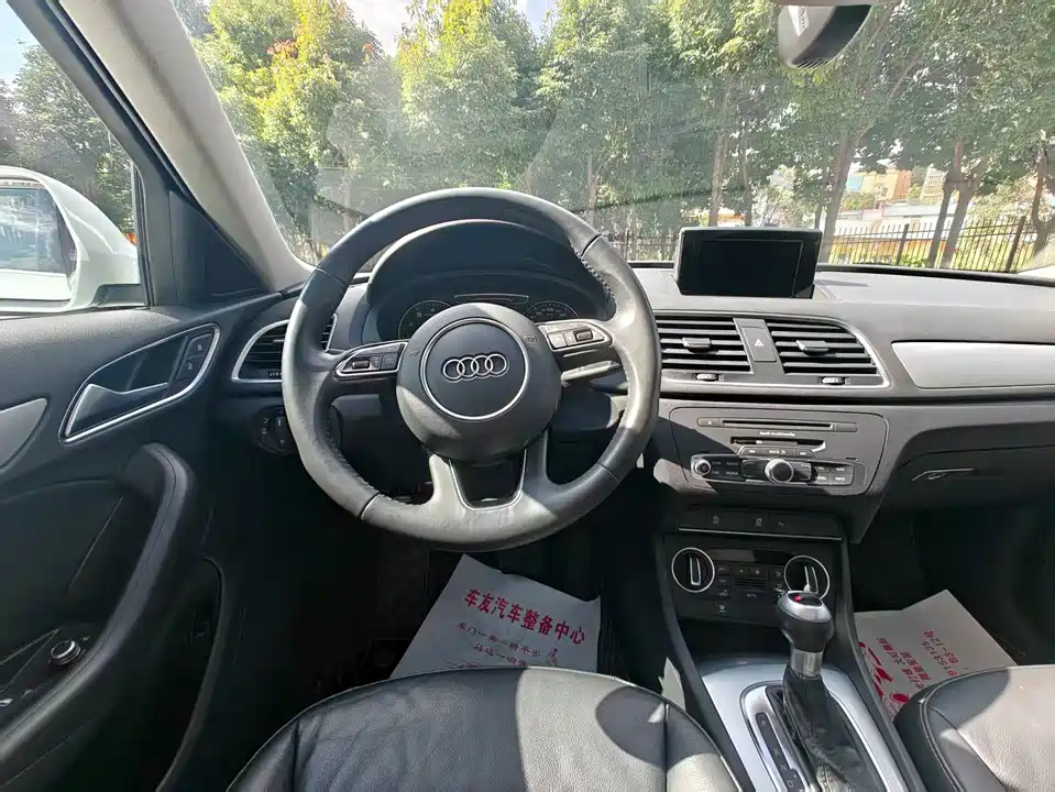 Audi Q3 Audi Q3