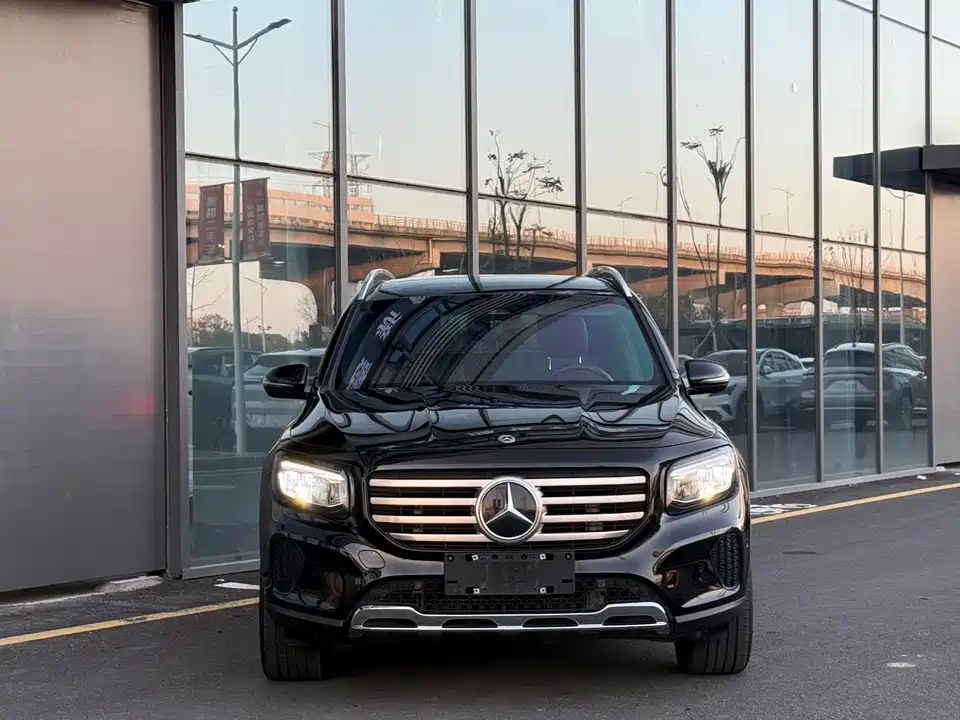Mercedes-Benz GLB