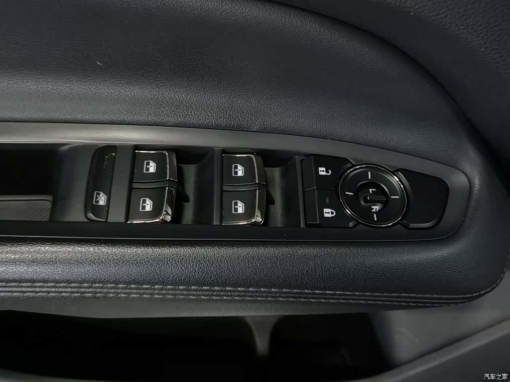 Ford Equator Sport, 2023 9
